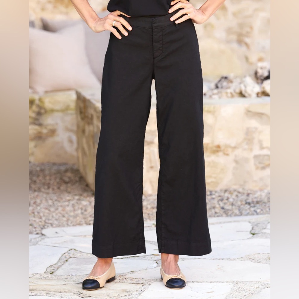 Eileen Fisher Wide Leg Cotton/Linen trouser